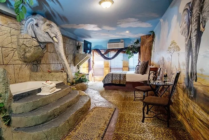 Jungle Safari suite, view 4