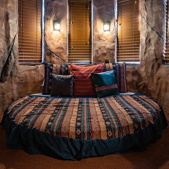 Red Rock Canyon suite, view 2