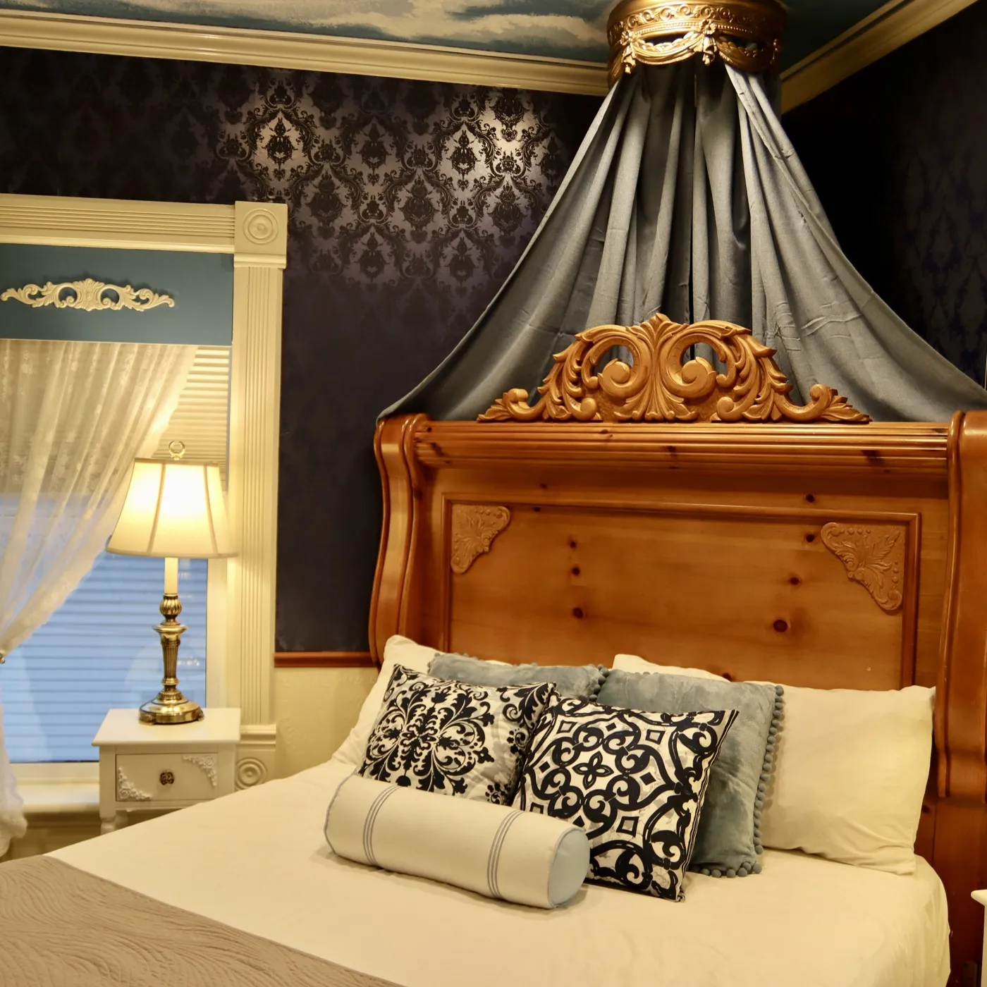 The Victorian suite, view 3