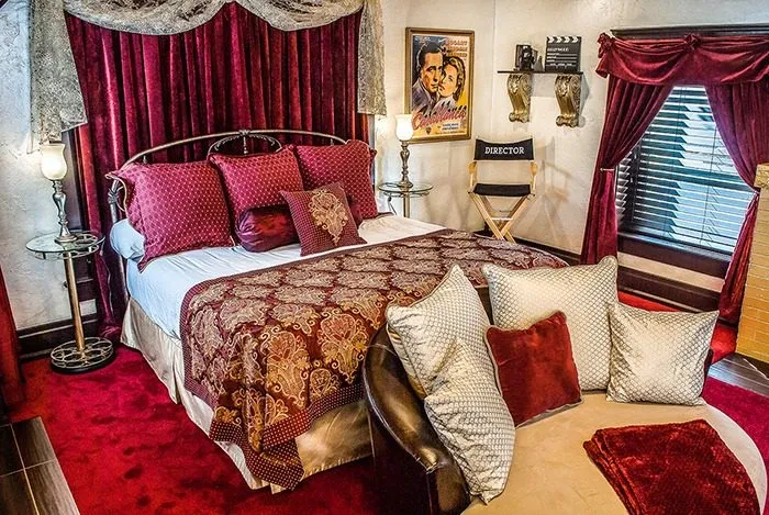 Hollywood Romance Theater suite, view 4