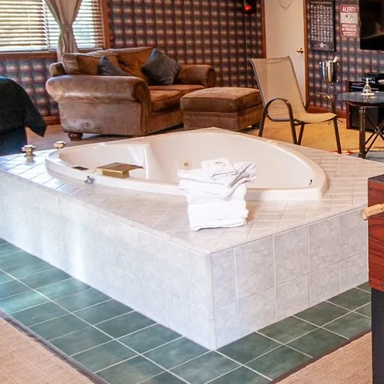 Player’s Clubhouse suite, view 3