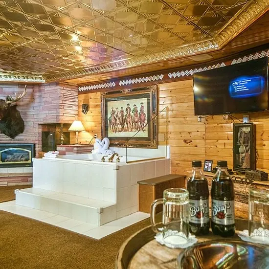 Jesse James Hideout suite, view 3