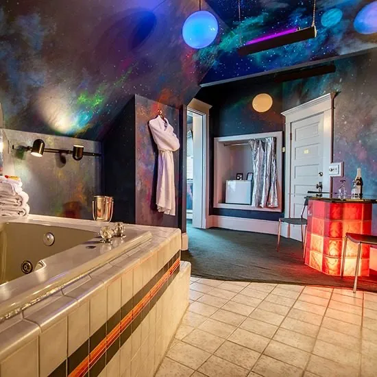 Lost in Space suite, view 3