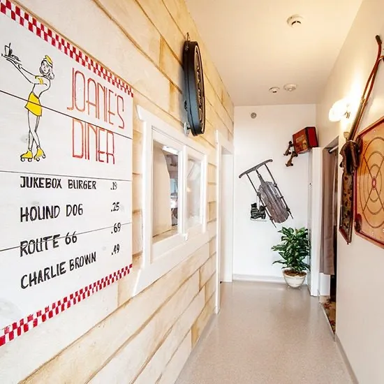 Joanie’s Diner suite, view 3