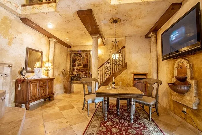 Juliet’s Balcony suite, view 4