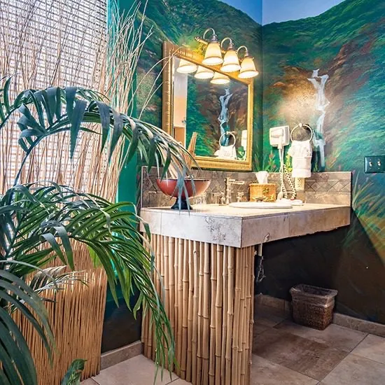 The Hawaiian Paradise suite at the Anniversary Inn in Logan, Utah