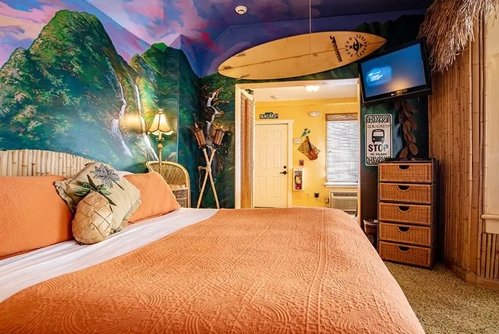 Hawaiian Paradise suite, view 4