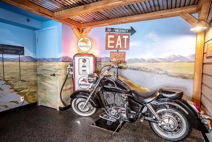 Biker Roadhouse suite, view 4