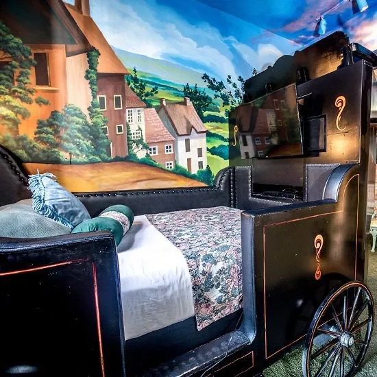 English Countryside suite, view 3