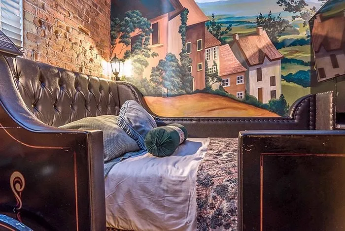 English Countryside suite, view 4
