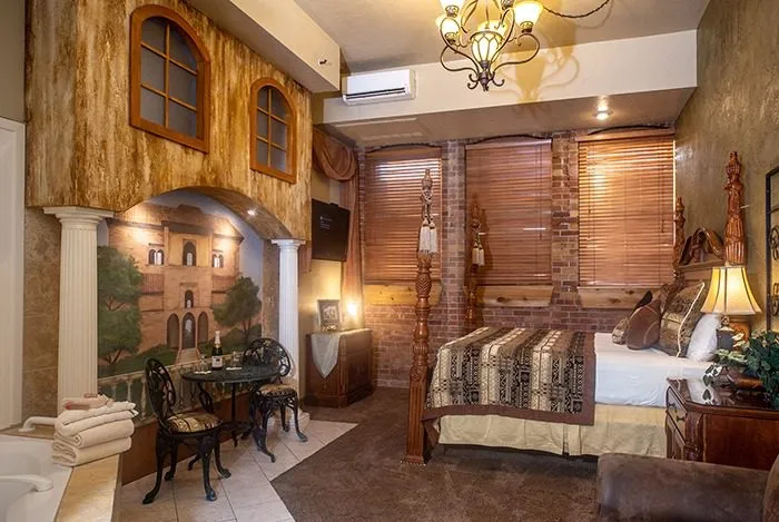 Romeo’s Retreat suite, view 4